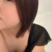 なつ 出勤してます 桃李（とうり）