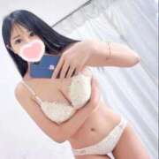 りう☆Eカップ敏感美乳 【絶対】♡♡♡で " 沼確定 " だよ❓👼🏻 じゃむじゃむ