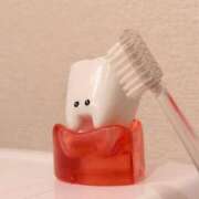 桜庭ひまり 🥺🦷 4/8(水)の事も書く‼︎ やみつきエステ千葉栄町店