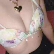 ヒメ日記 2026/04/02 12:36 投稿 松岡はな 断りきれない美人マッサージ嬢たち