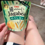 ひびき お礼と今日のおやつ✨ WHITE(ホワイト)