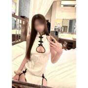 すみれ います🫢🤍 カクテル(岡山)