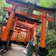 ゆづる 伏見稲荷大社に行きました⛩ Grace東京