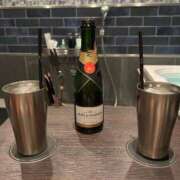 Manon サプライズ🍾✨ THE PREMIUM （プレミアム）