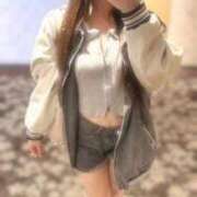 葉山　つむぎ お久しぶりです✨️ OLピンクコレクション