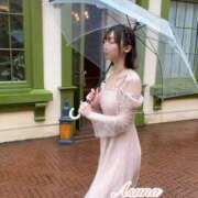 あすな 🐥 居心地が良すぎる場所🐥 ノーパンエステ!?絶頂させる天使たち