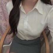 華村　ゆうり お疲れ様です🍵 OLピンクコレクション