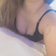 れもん おはようꕀ⋆🤭💞 モアグループ小山人妻花壇