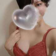 しき 明日出勤です☺️ 高級オナクラ　ひよこクラブ