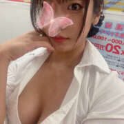 しおり 出勤 19:30- クリステル