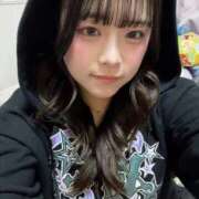 ひなの 実は、、 FROZEN(フローズン)