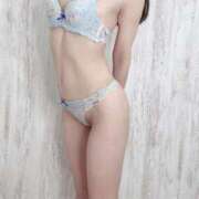 まお 今月の出勤予定更新しました🌼 錦糸町人妻セレブリティ（ユメオト）