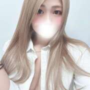 もえか 彼シャツday♡♡ エマニエル秋葉原