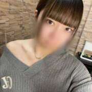 高梨さな 本日出勤です💭 手コキ研修塾