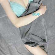 ヒメ日記 2026/04/22 05:30 投稿 うみな The White