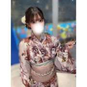 水瀬ゆい 夏は距離が近くなる季節♡ ブルーバード