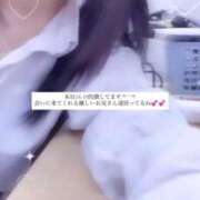 かおり 今日14-19出勤するよ〜‼️ 学校帰りの妹に手コキしてもらった件 梅田