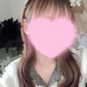 りる 今日は会える日💭 新宿ハンドメイド