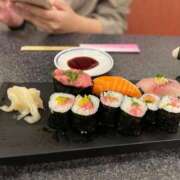渋谷らん 大好きなお寿司🍣 デリス新宿