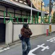 柚樹 ??It's so cold today? 昼顔妻 五反田店