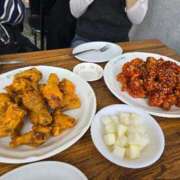 しほ うまーい！！！ ぷるるん小町梅田店