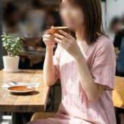 三谷 花音 夜の誘惑… 人妻セレブ宮殿