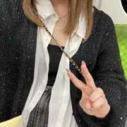 りりあ 今日もありがとうございました🫶 コーチと私と、ビート板･･･