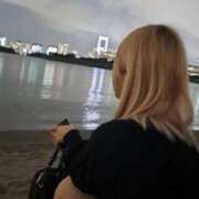 ヒメ日記 2026/04/30 16:53 投稿 りりあ コーチと私と、ビート板･･･