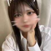 りりあ イメチェン清楚りりちゃん🙂 コーチと私と、ビート板･･･