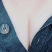 ヒメ日記 2026/04/06 21:18 投稿 朝比奈みく 全裸美女からのカゲキな誘惑