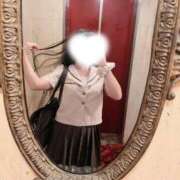 ヒメ日記 2026/06/22 11:26 投稿 平野 あかり 妄想する女学生たち 梅田校