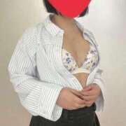 ヒメ日記 2026/04/02 08:00 投稿 あられ 手コキだけって言ったじゃん!梅田店