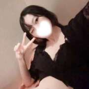 なぎ 待機中で〜す　めっちゃ眠い.... アメリカンクリスタル