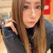 ありな 🤍次回出勤は🤍 若葉