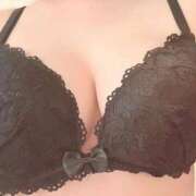 もも ド深夜に更新✨ コーチと私と、ビート板･･･