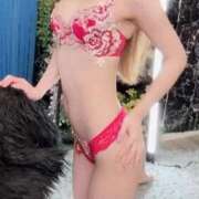 市川メアリ 🩷お尻好きな人🙋‍♀️🩷 ウルトラロイヤル