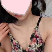 藤田歌織 うとうと😴 お姉さんCLUB