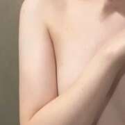 はな★超密着！未開発の赤裸々娘 のーぶら‼️ Chloe鶯谷・上野店 S級素人清楚系デリヘル