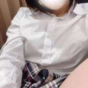 いちか 待機中💕 学校帰りの妹に手コキしてもらった件 梅田