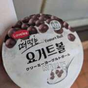 ヒメ日記 2026/04/18 02:08 投稿 春町こはる 全裸美女からのカゲキな誘惑