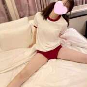めあり★S級元モデル長身美少女 こんなに広げちゃってるけど…🙈 Chloe五反田本店　S級素人清楚系デリヘル