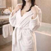 月城　ゆあ 明日から出勤です😊バスローブイベント中♡ 川崎南町人妻高級ソープ エル・カーヒル(ELCURHIL)秘密の刻