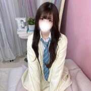 まゆゆ いい子にしてるよ...🐾 E+アイドルスクール新宿・歌舞伎町店