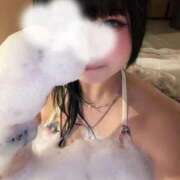 せら いよいよ明日〜(՞⸝⸝ᵒ̴̶̷᷄꒳ᵒ̴̶̷᷅⸝⸝՞) 東京リップ 渋谷店