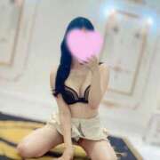 結衣【ユイ】 ２日目の出勤です🩷 クラブ　ブレンダ難波店