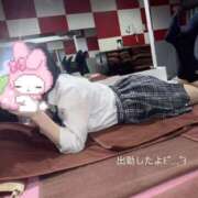 まる【ロリ好きにはたまらない】 おはよ～～～🥱‎🤍 ポニーテール和歌山店