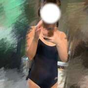 ヒメ日記 2026/04/10 22:43 投稿 かな コーチと私と、ビート板･･･