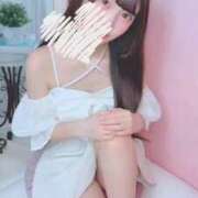 もな 出勤まであと1日♡ E+アイドルスクール新宿・歌舞伎町店