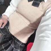 ヒメ日記 2026/05/18 15:20 投稿 ゆい 学校帰りの妹に手コキしてもらった件 梅田