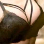 千春【チハル】 瞼が重いです…… 輝女